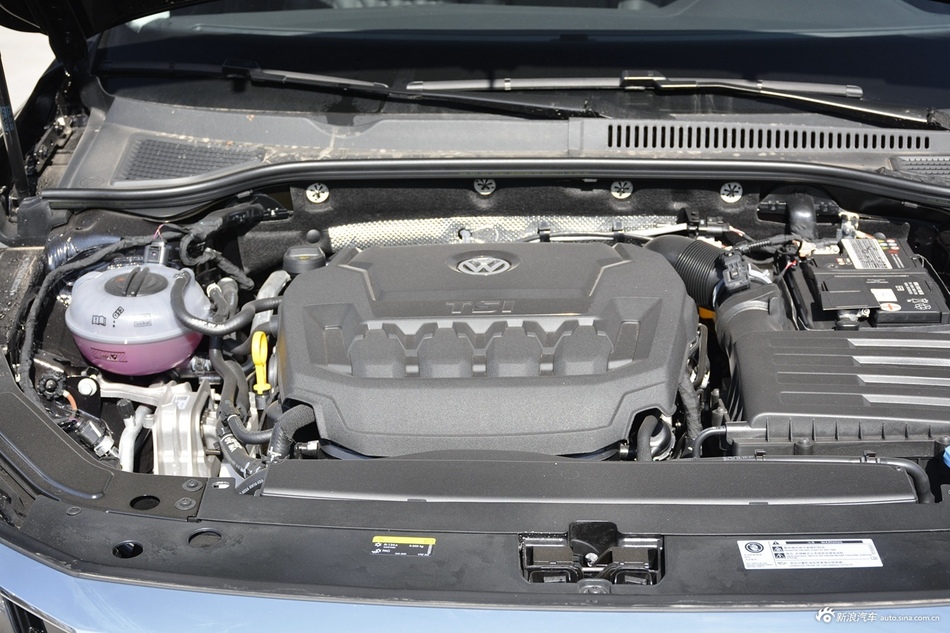 2020款帕萨特330TSI 豪华版国VI