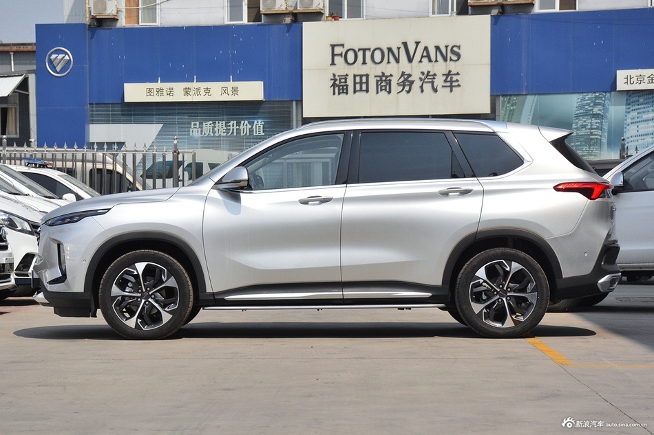 2019款上汽大通D60 1.5T自动尊享版