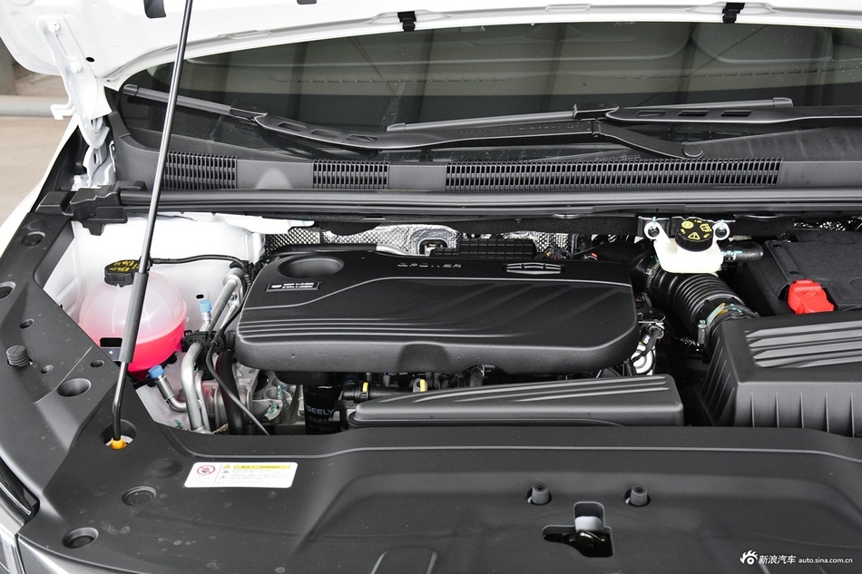 2021款吉利嘉际1.8TD自动舒适型