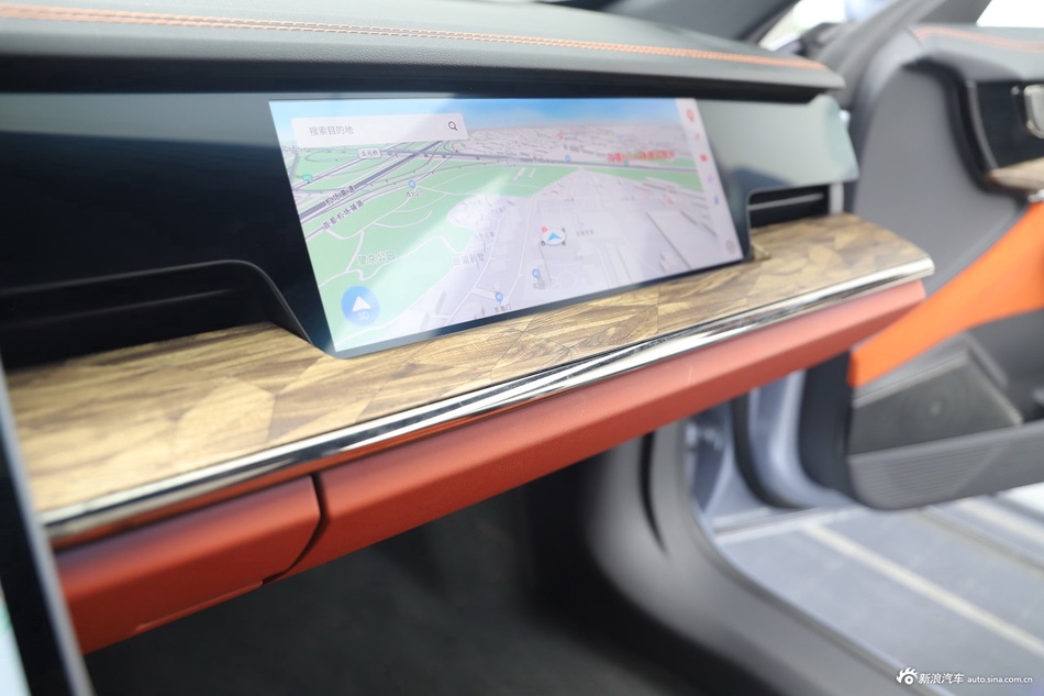 2022款哪吒S 纯电 激光雷达版