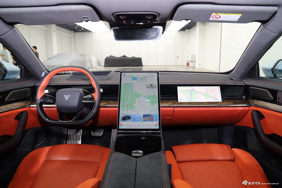 2022款哪吒S 纯电 激光雷达版