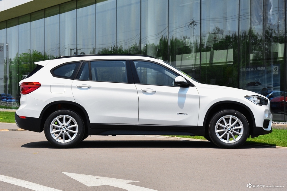 2018款宝马X1 1.5T自动sDrive18Li时尚型