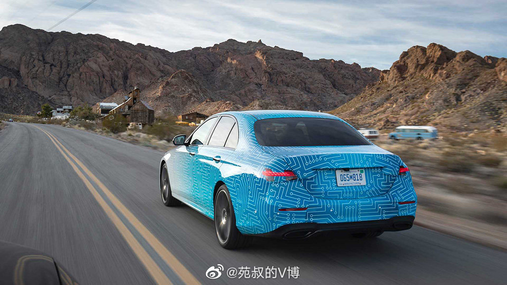 奔驰新款E级路试中，预计第二季度发布