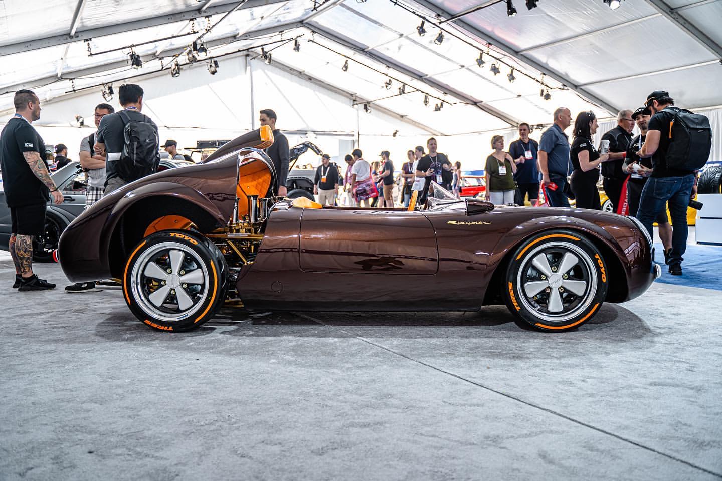 改成单座的Porsche 550 Spyder