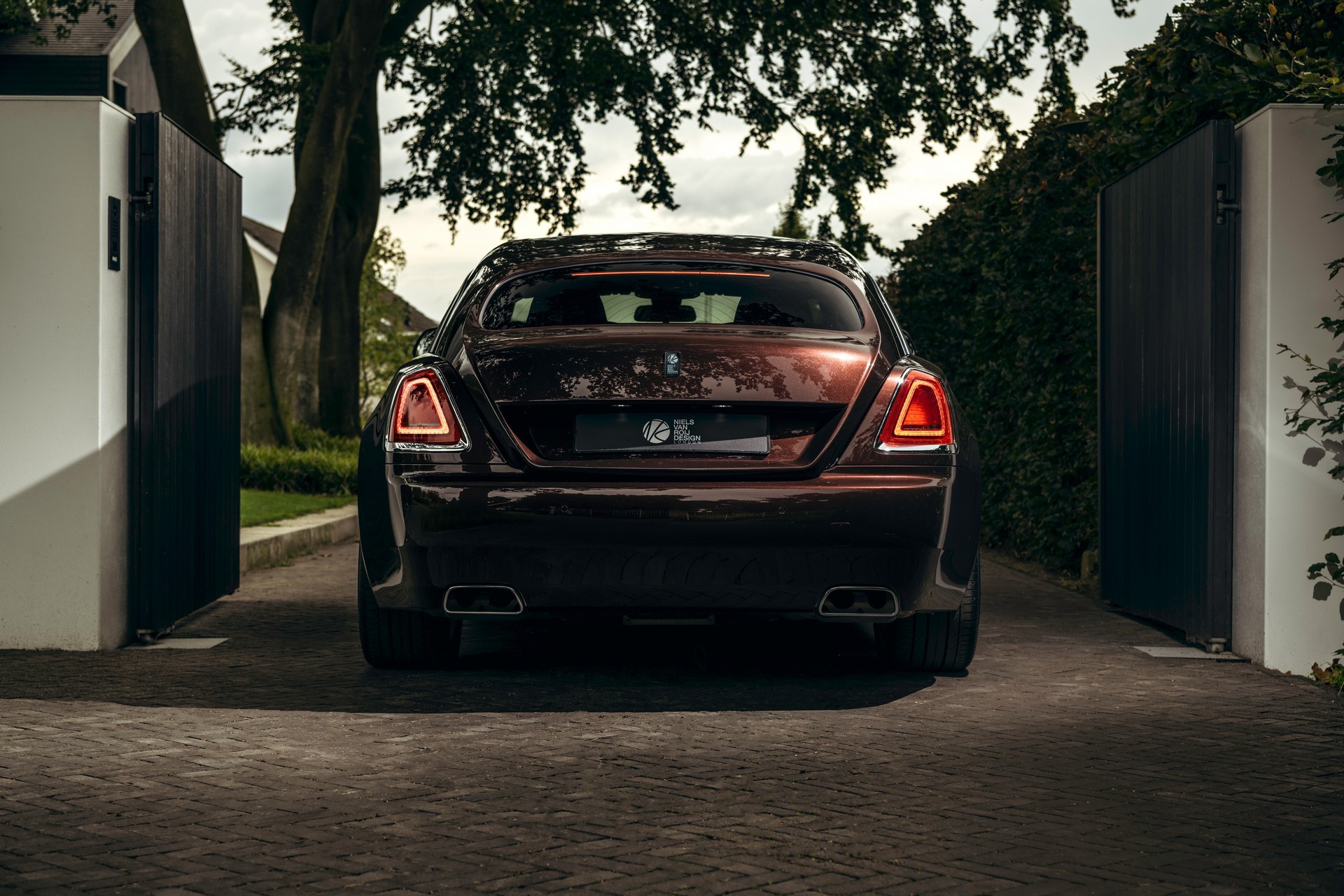 大家还记得之前那辆仅此一辆的基于Wraith劳斯莱斯猎装车吗