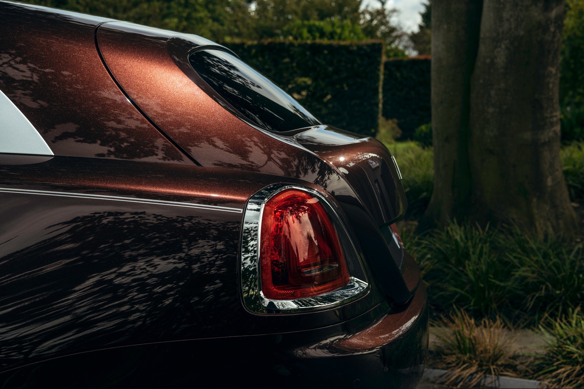 大家还记得之前那辆仅此一辆的基于Wraith劳斯莱斯猎装车吗