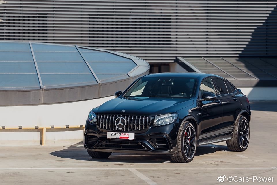 AMG GLC63S Coupe 纽北最快SUV之一 暴躁