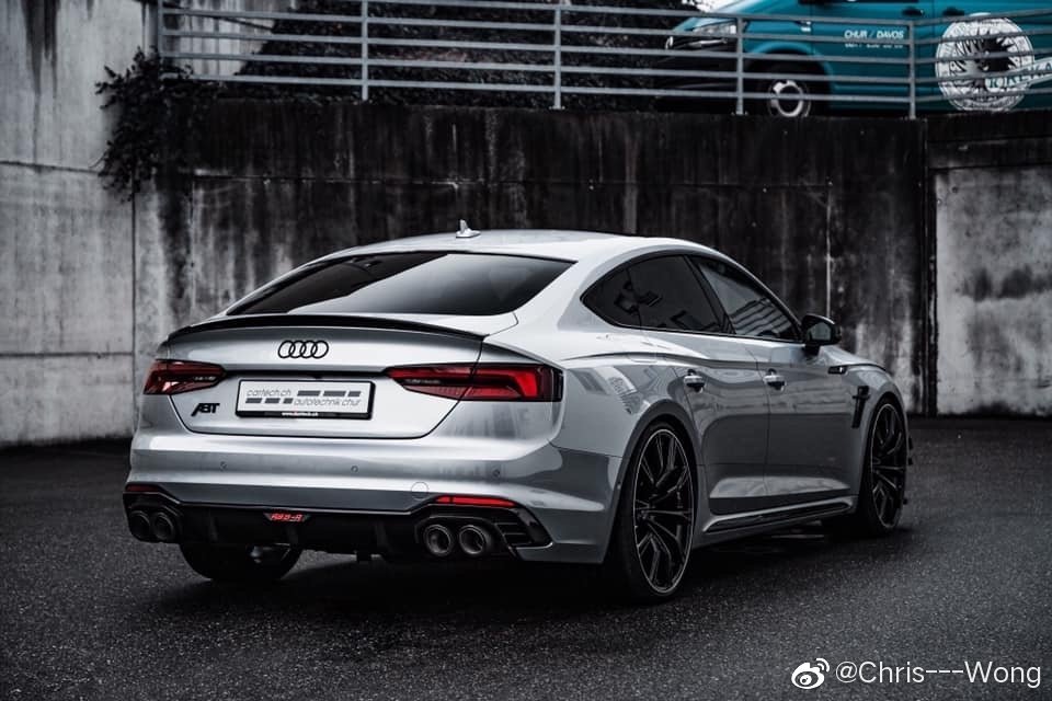 虽然奥迪RS7很帅 但自己的审美觉得RS5才是奥迪最帅的汽车