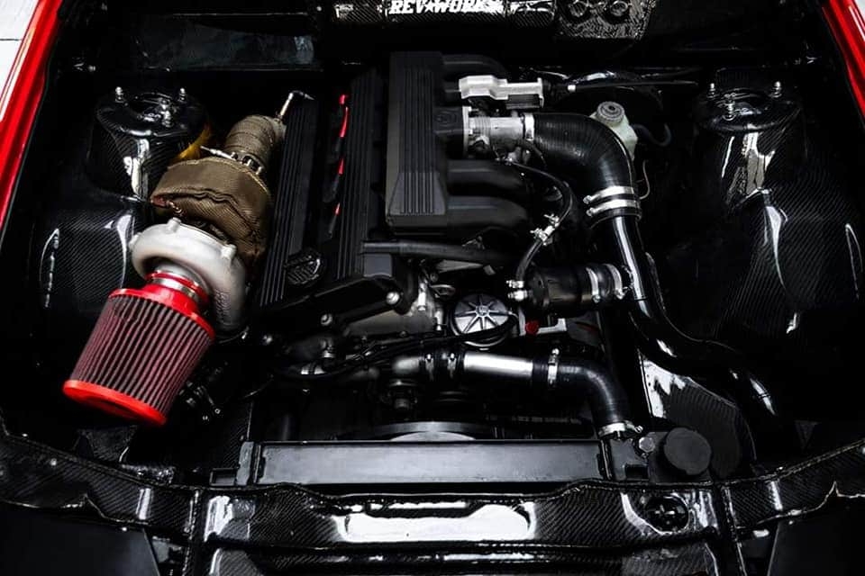 BMW 双门E30 325，经典难以复制！美极了！