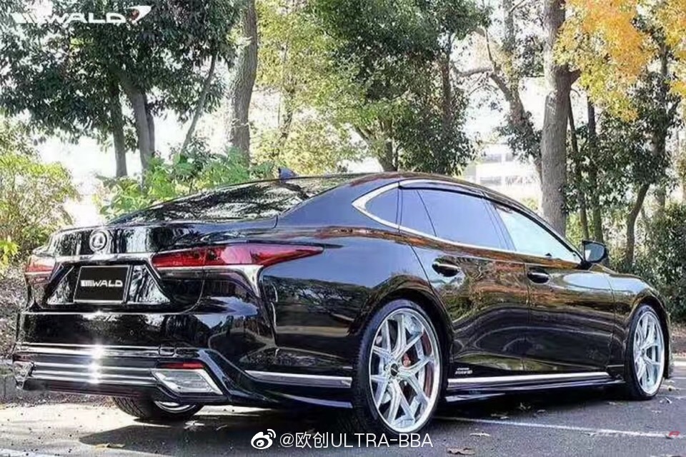 LEXUS 2018 LS350/500H  WALD包围套件