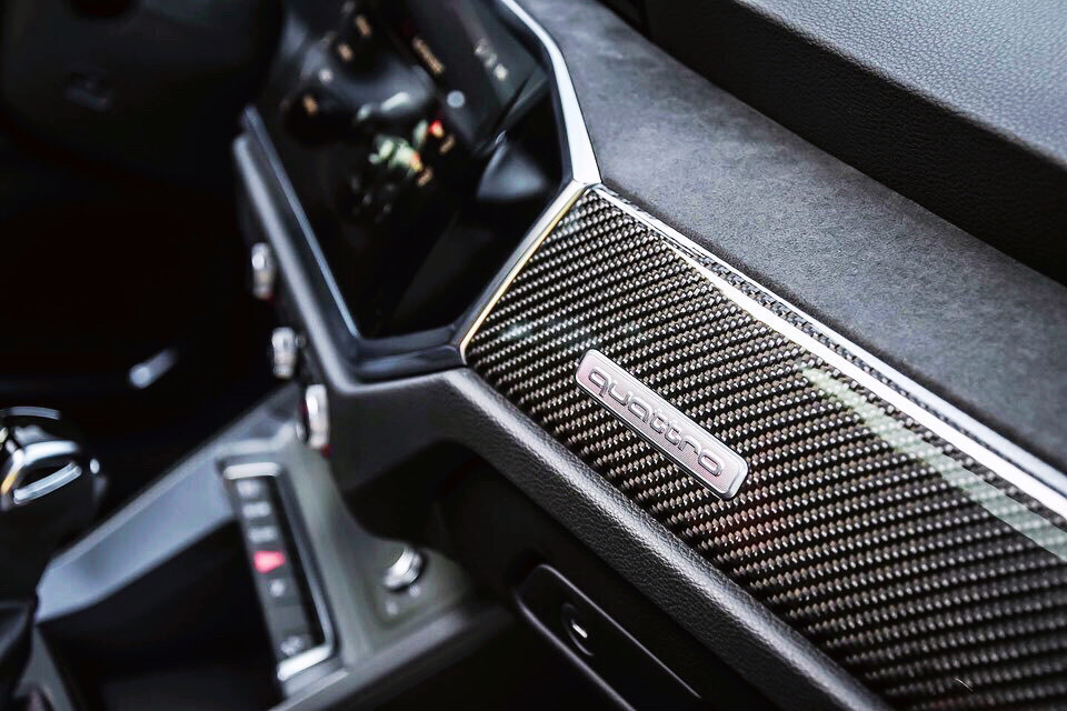 汽车美图抢先看：Audi RS Q3，年轻时尚的主