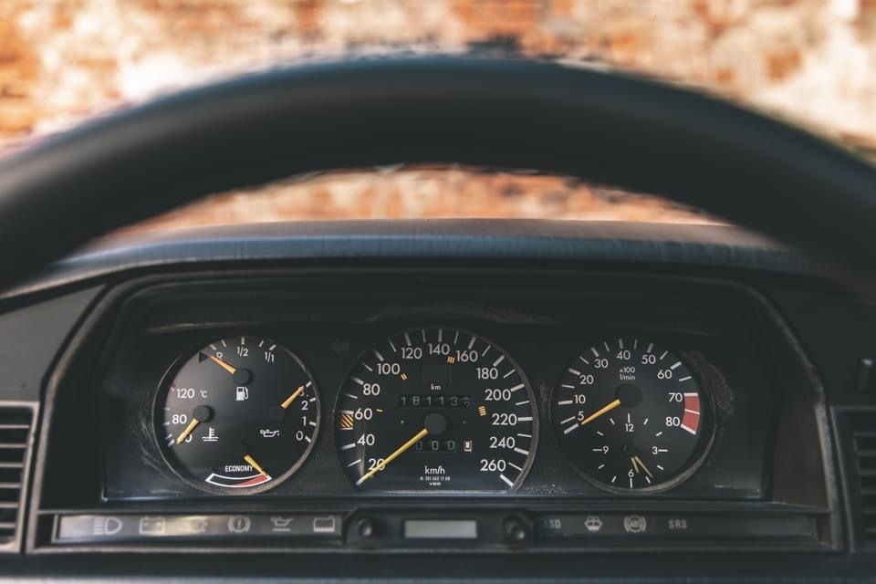 Mercedes-Benz 190E 2.5 Cosworth 1988年 经典不灭的德意志战车