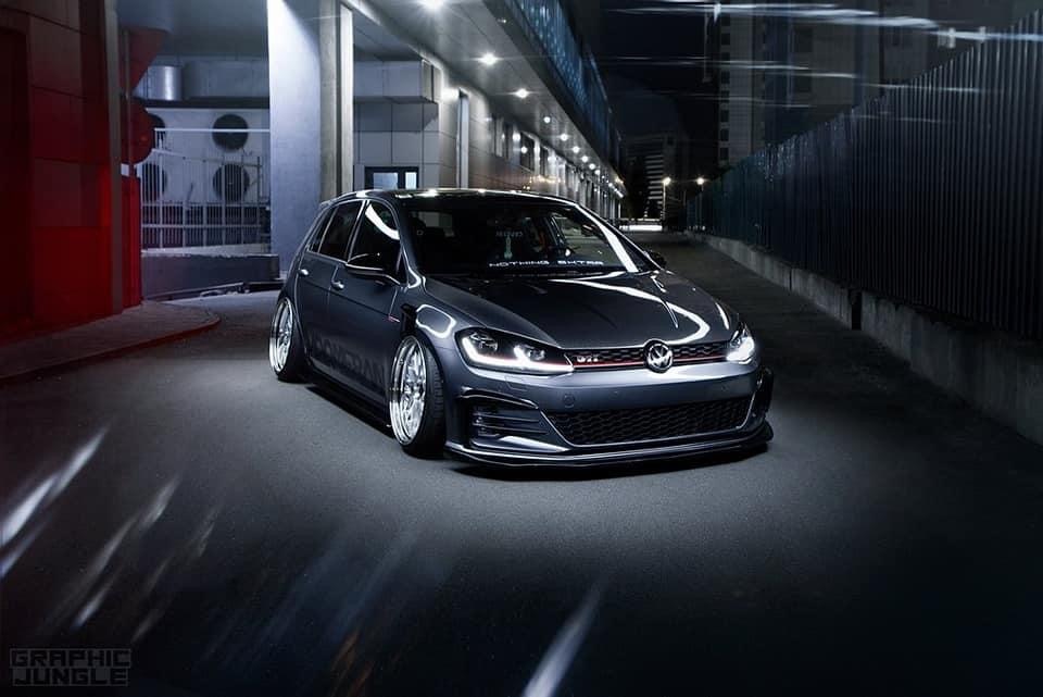 Golf MK7 GTI 改色膜营造出的高级感