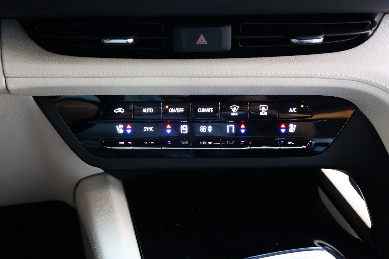 别克昂科威S系列车型已正式亮相