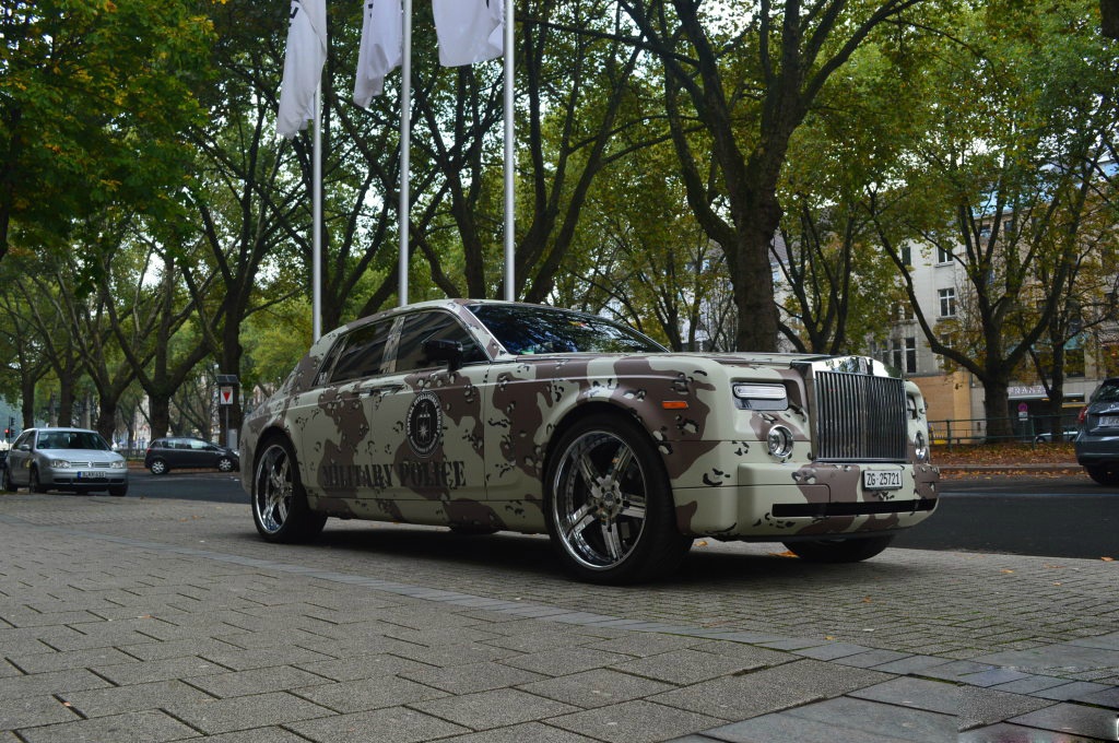 迷彩劳斯莱斯Rolls-Royce Phantom