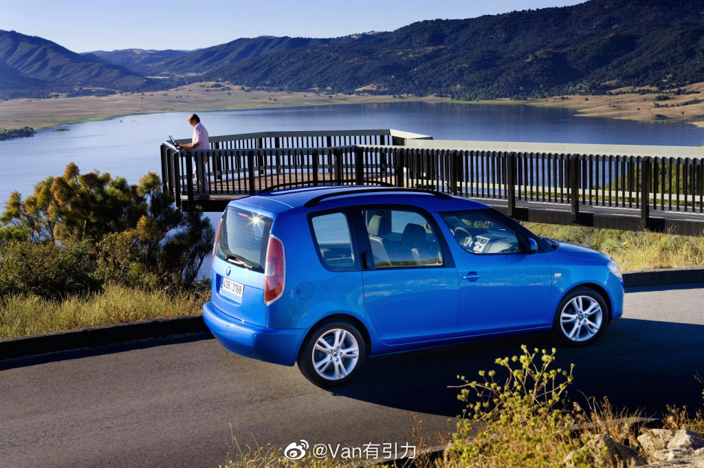 2006年问世的Roomster应该是斯柯达迄今最接近MPV的产品