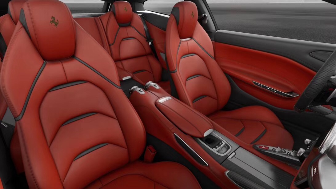 法拉利GTC4 LUSSO T 仅一台可售，两台二选一，优惠7位数