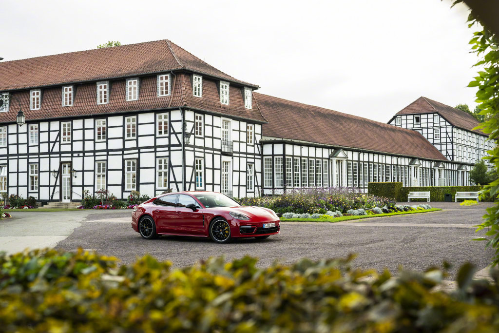 2021 Porsche Panamera GTS 既漂亮又运动，诱惑力满分！