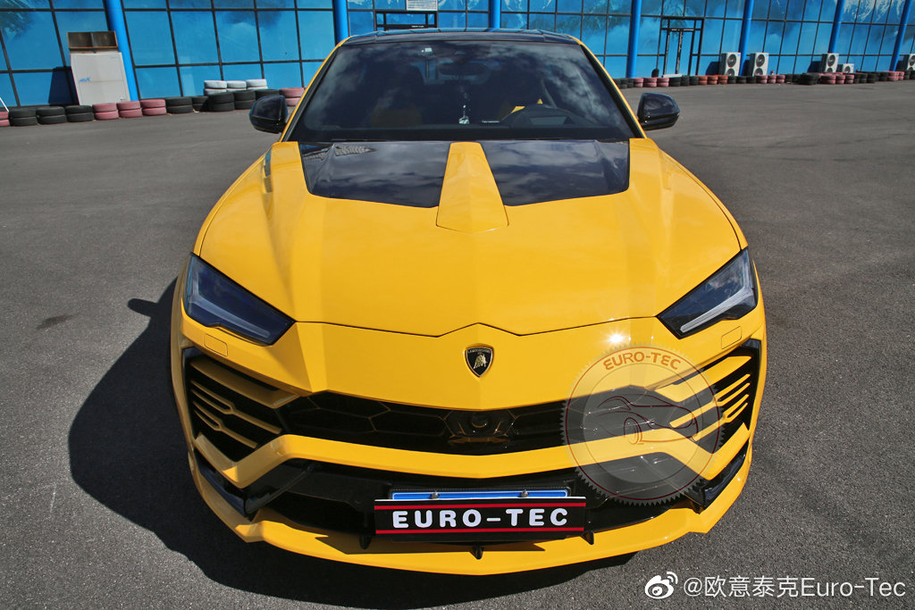 兰博基尼URUS升级Novitec Esteso宽体包围