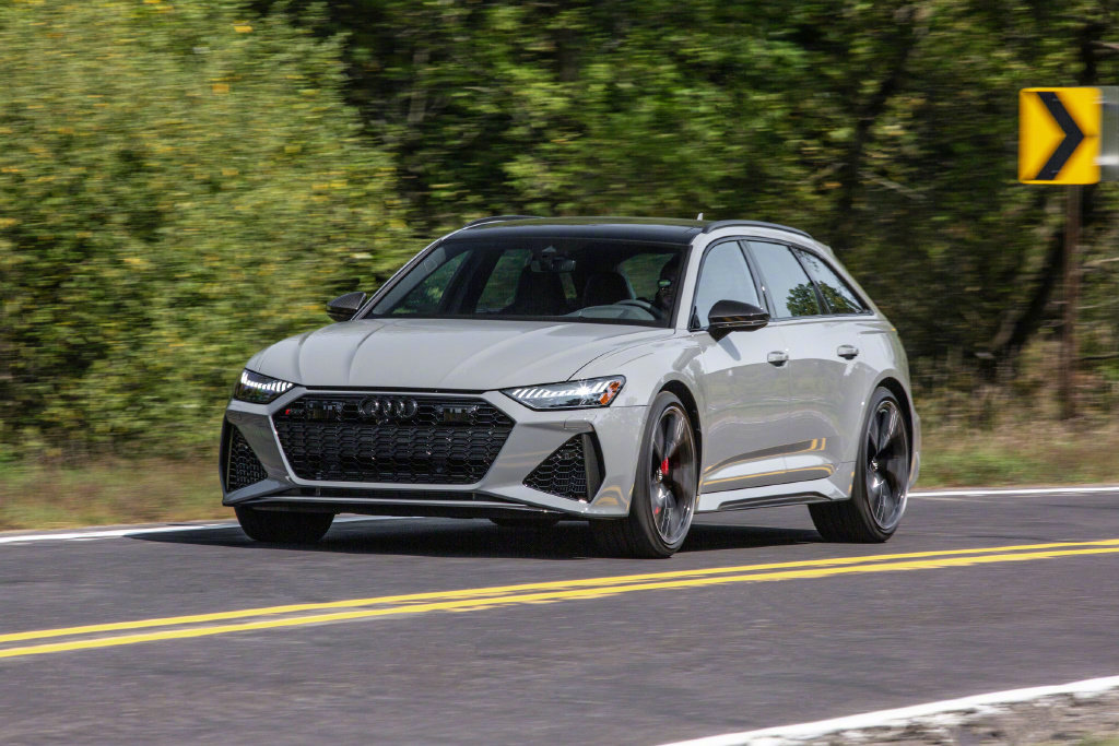Audi RS6 Avant 让人难以拒绝的旅行车！这个颜色爱了吗？