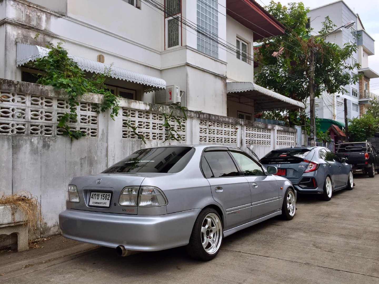 大哥这么爱思域？家里放两台！本田思域 EK