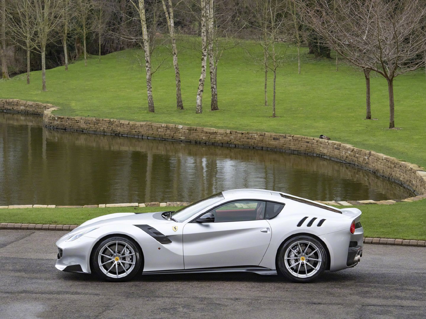 Ferrari F12 tdf 法拉利旗下自吸气引擎最强者！
