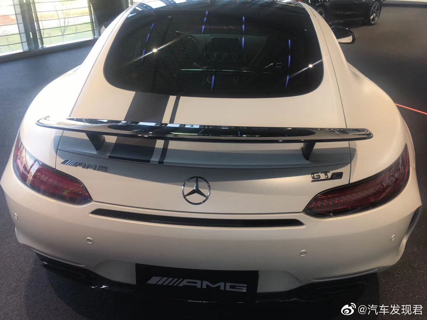 全新奔驰GTC 18168白黑 国五处理