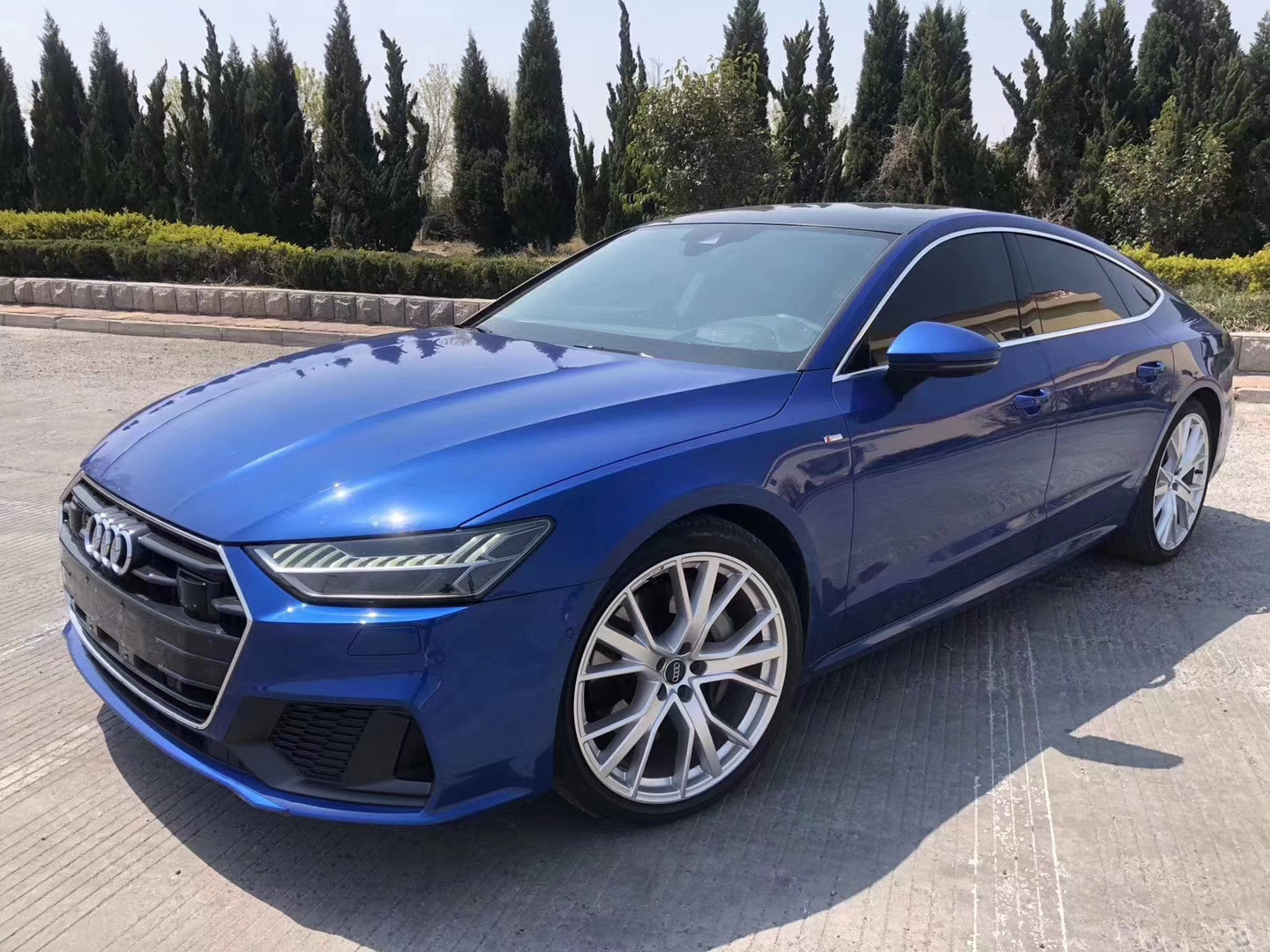 高清汽车美图奥迪家族的颜值担当奥迪a7