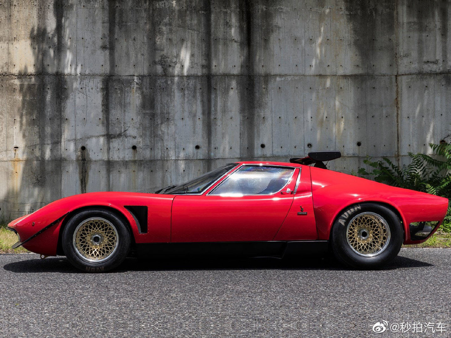 老爷车大赏# Lamborghini Miura SVR（1976）一辆大有来头的蛮牛