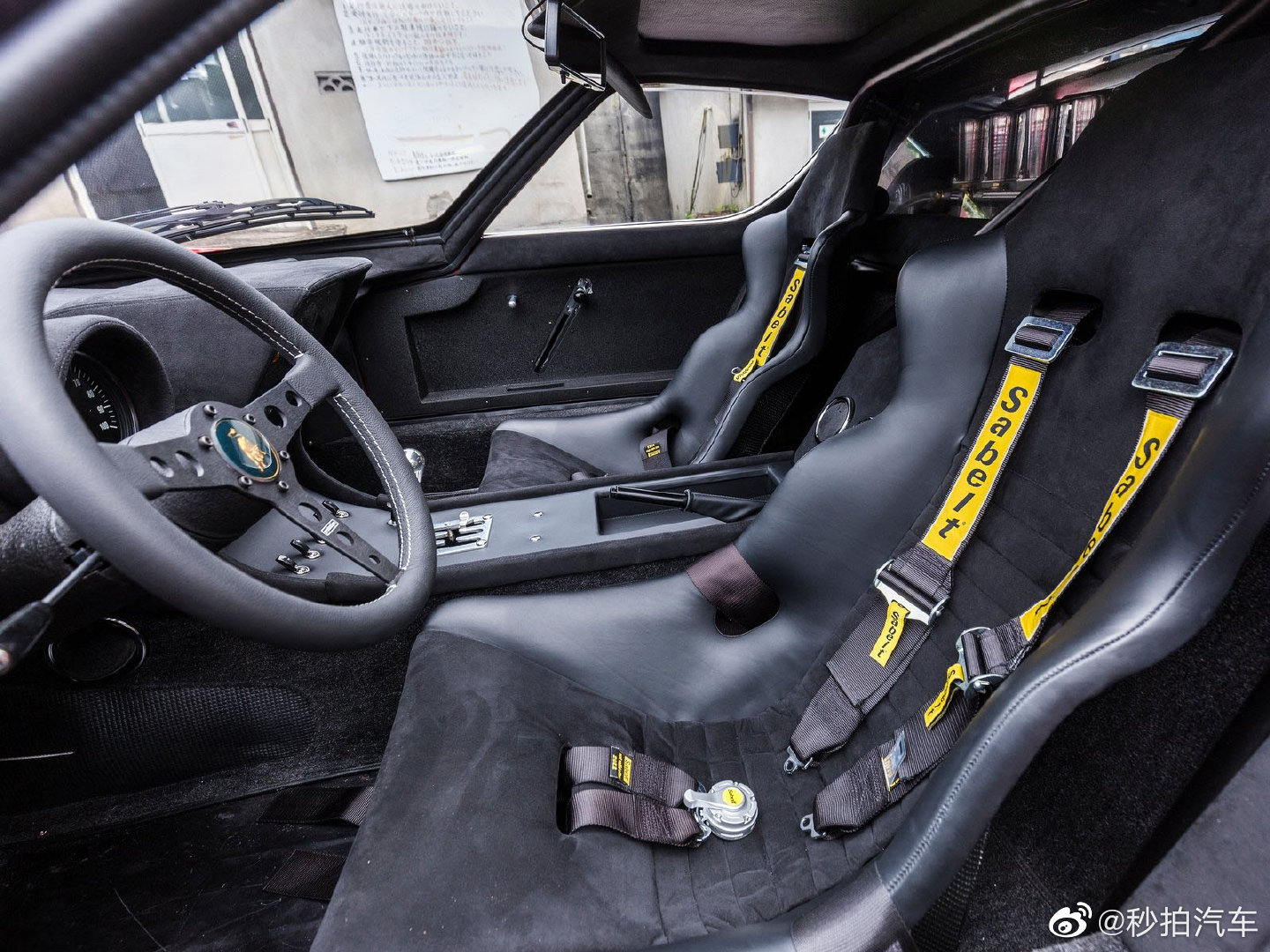 老爷车大赏# Lamborghini Miura SVR（1976）一辆大有来头的蛮牛