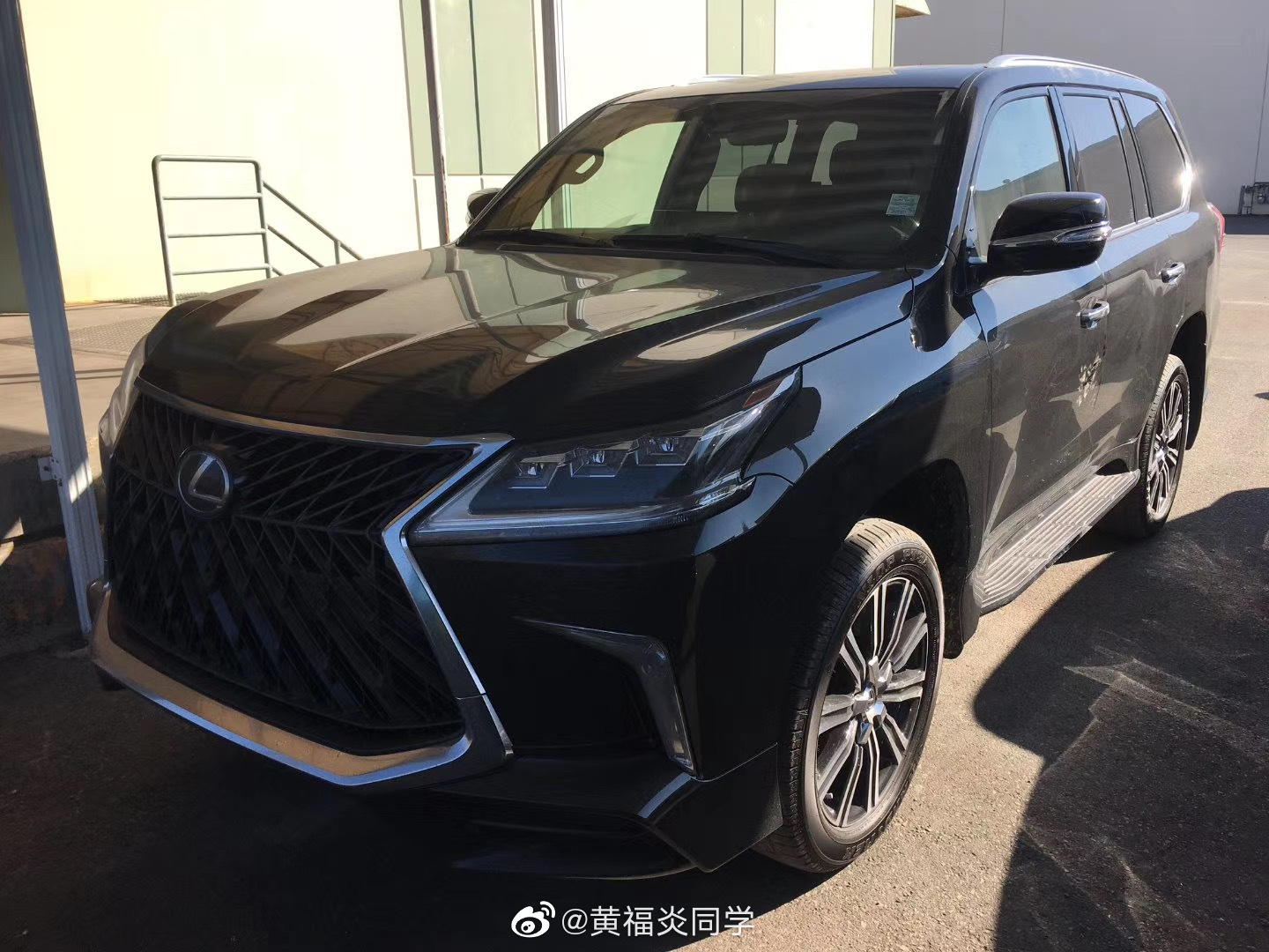 加拿大版2020款雷克萨斯LX570运动版，顶配版，小期货