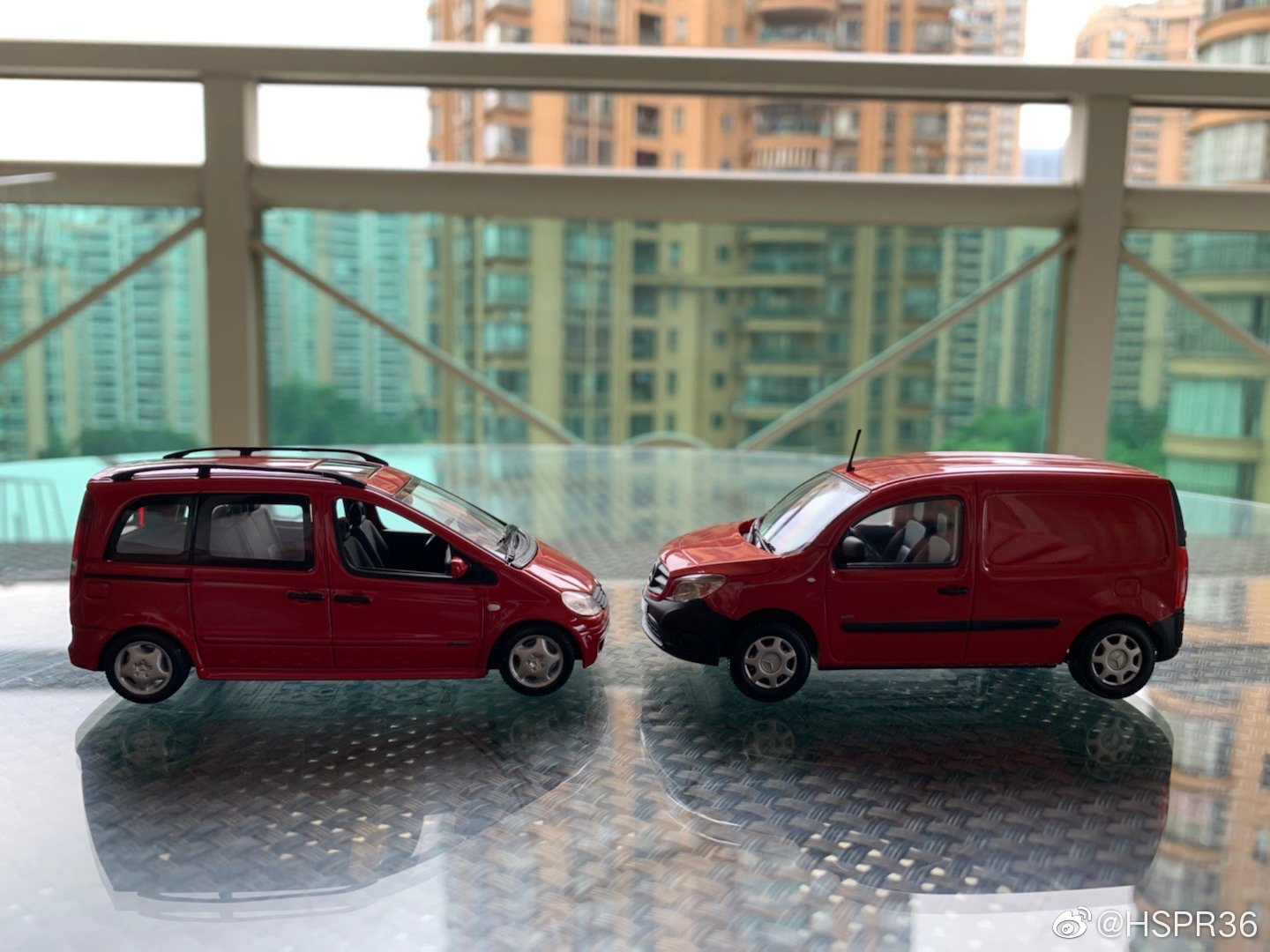 新入手的迷你切奔驰Vaneo和Citan