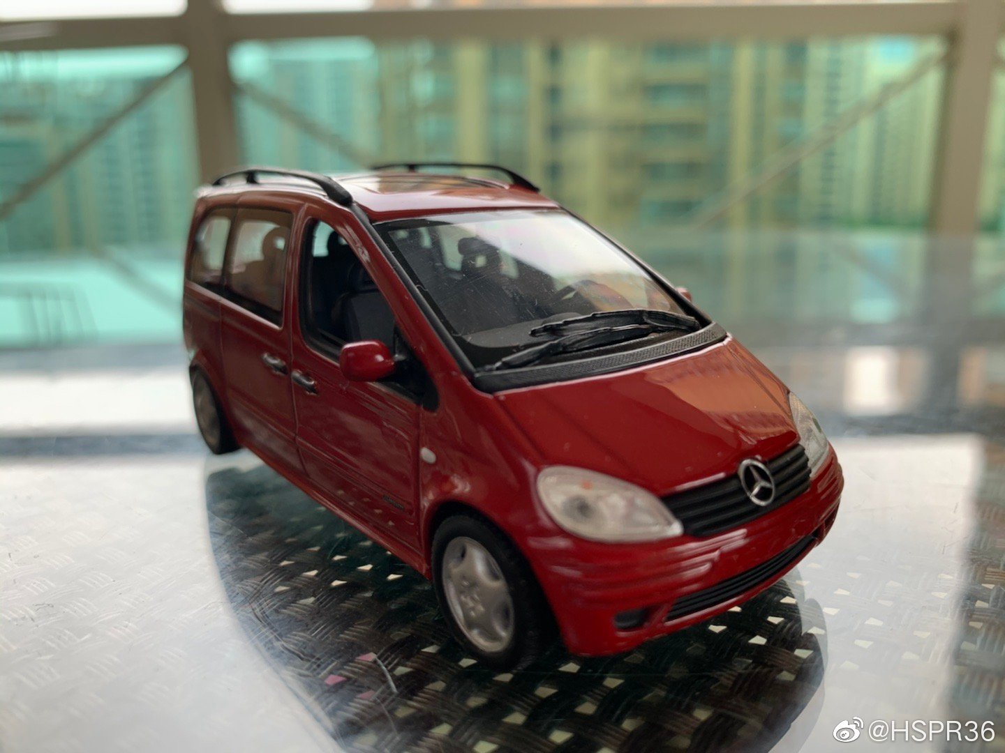 新入手的迷你切奔驰Vaneo和Citan