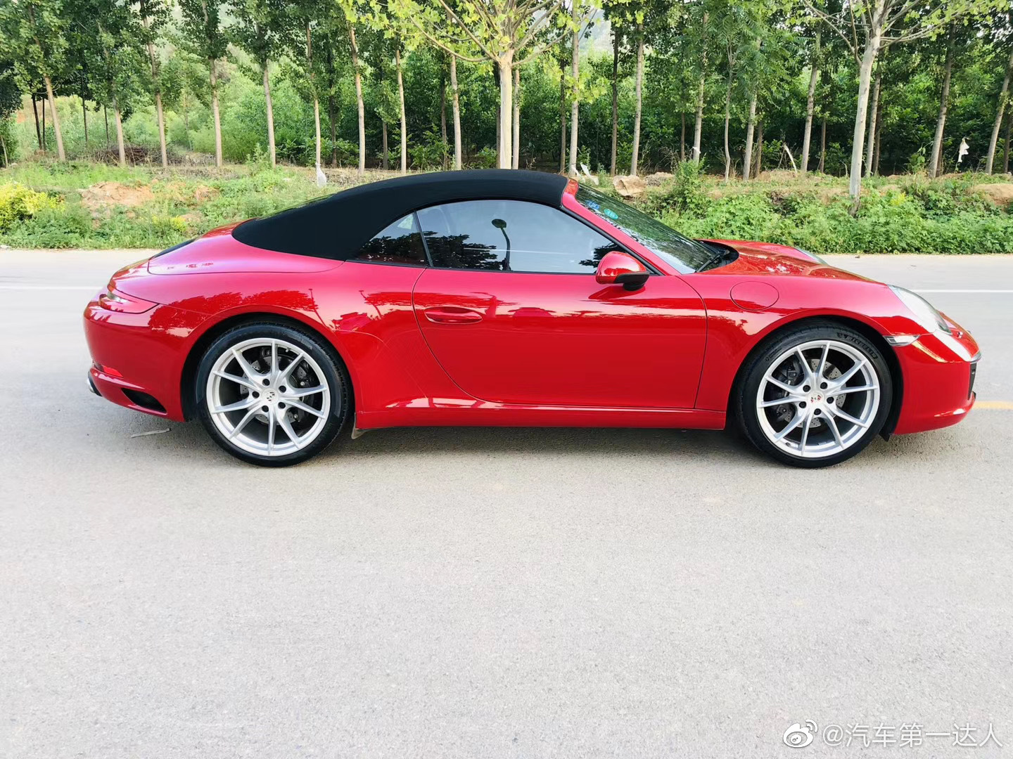 保时捷991.2敞篷 热门双红配色