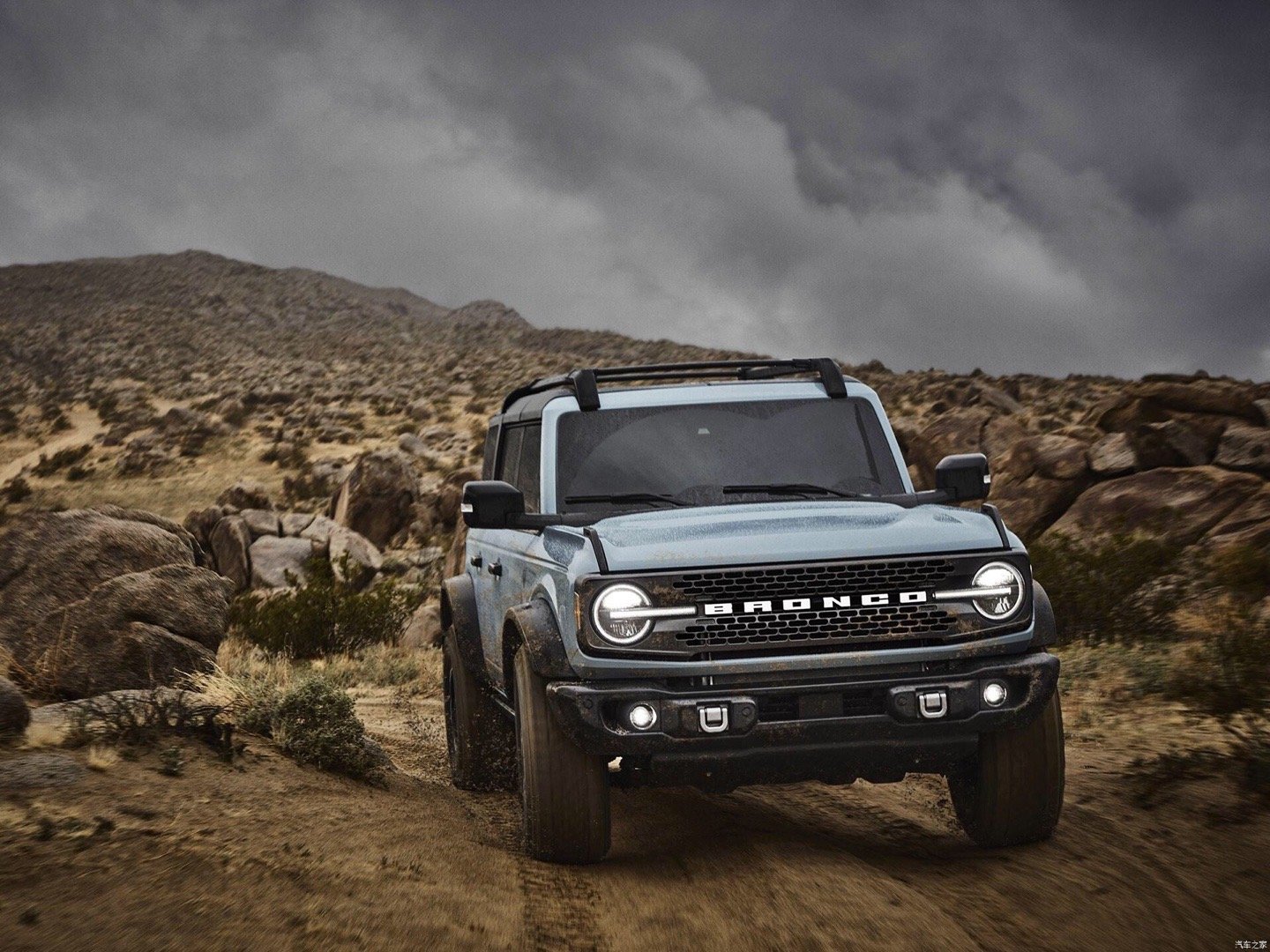 每天一组汽车美图：福特Bronco，真是越看越喜欢