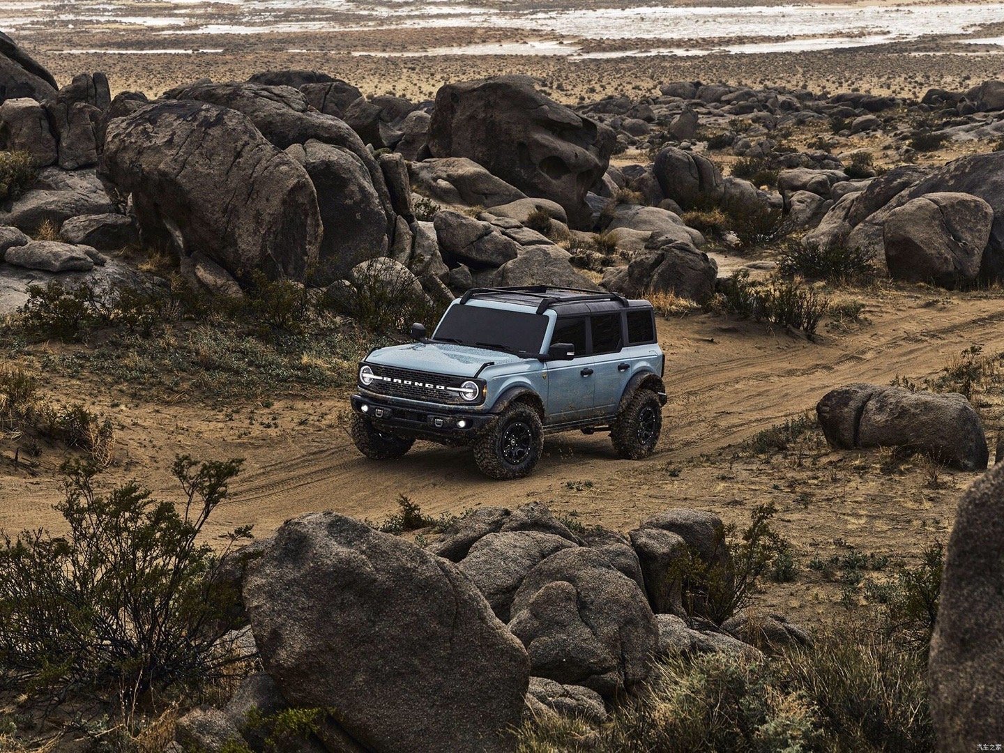 每天一组汽车美图：福特Bronco，真是越看越喜欢