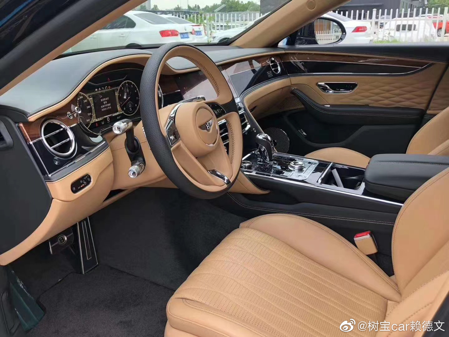 汽车美图赏析：宾利飞驰，首发限量版