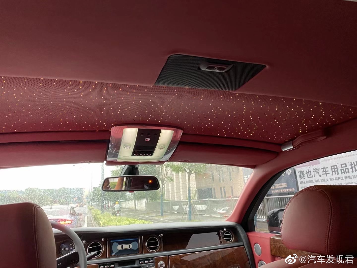 汽车美图大赏：劳斯莱斯幻影，大佬座驾