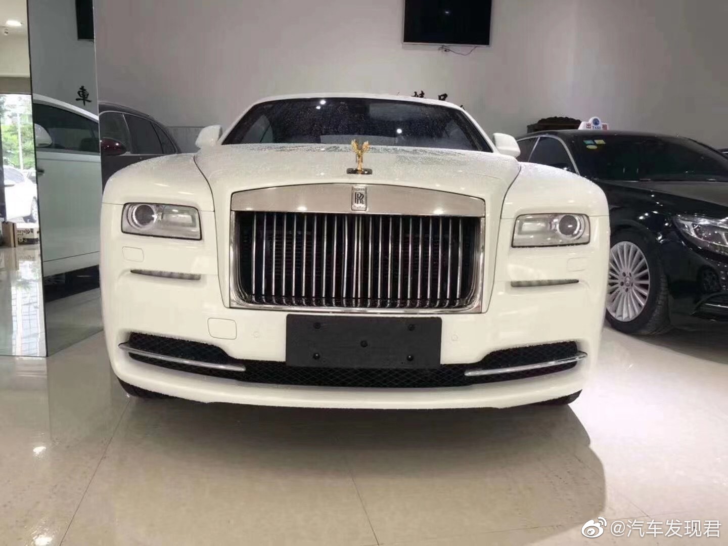 汽车美图：劳斯莱斯魅影，喜欢吗