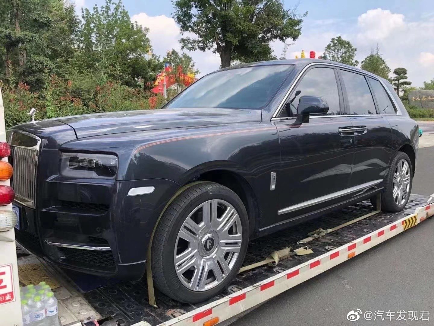 劳斯莱斯库里南4座，是不是专属地产的座驾