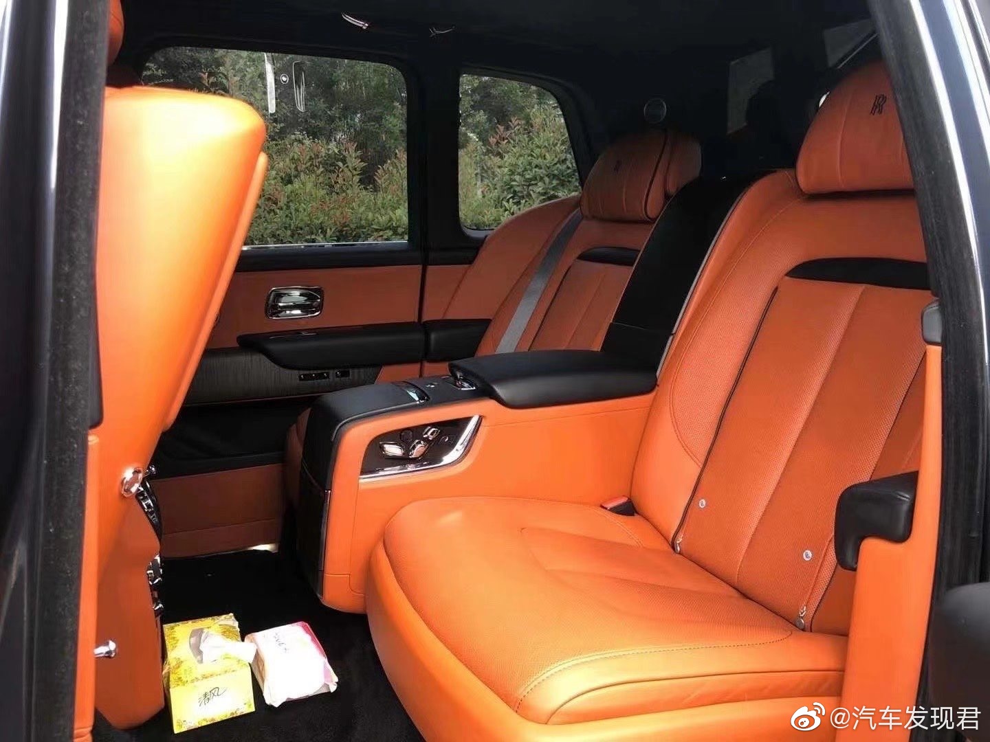 劳斯莱斯库里南4座，是不是专属地产的座驾