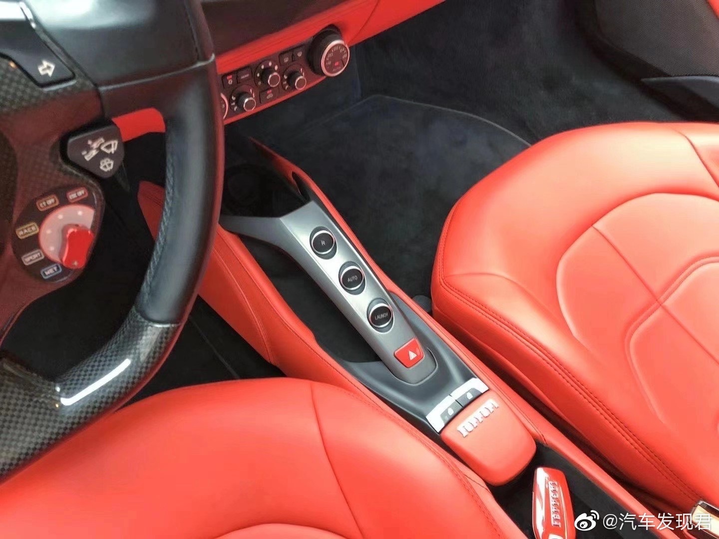 法拉利488GTB，花花公子哥座驾