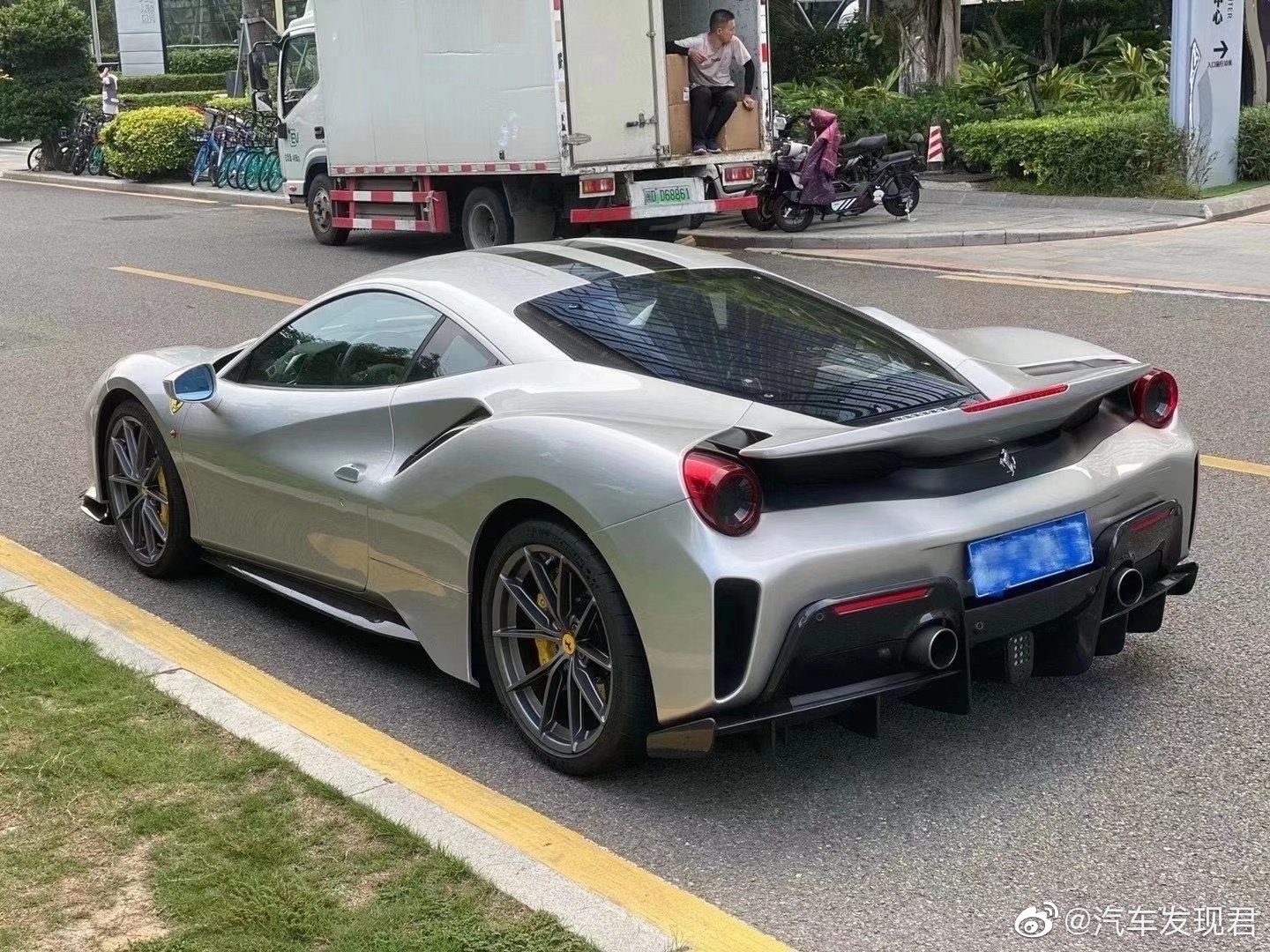 法拉利488Pista，是不是你的座驾