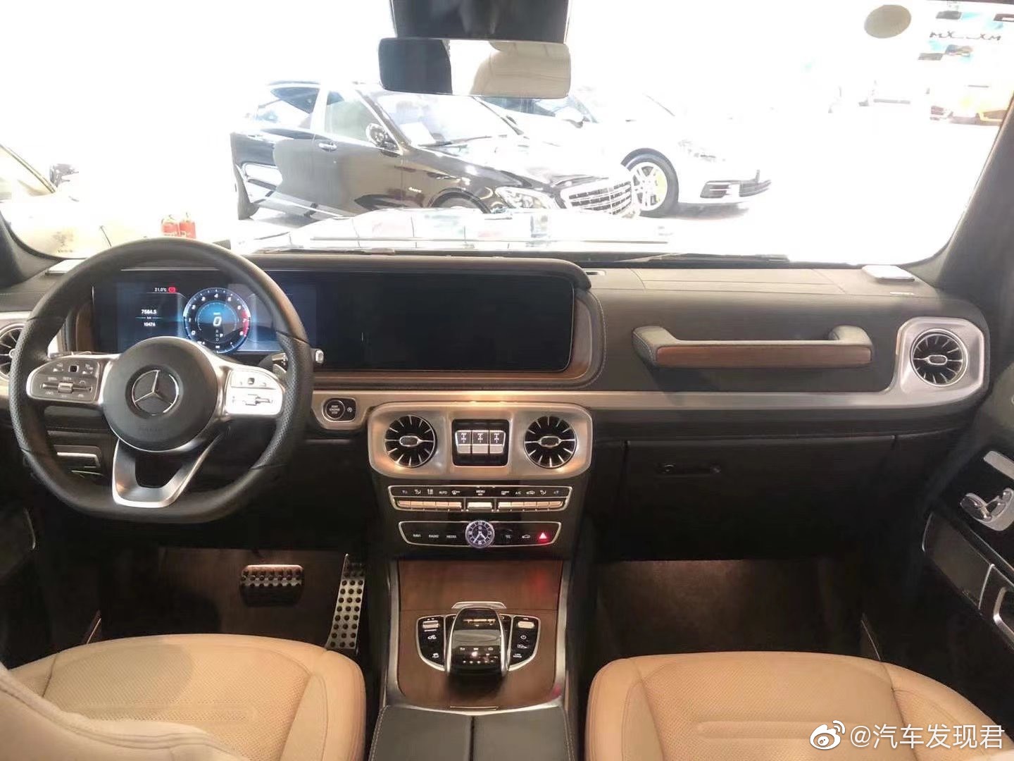 新款奔驰G500 4x4，超级大佬座驾