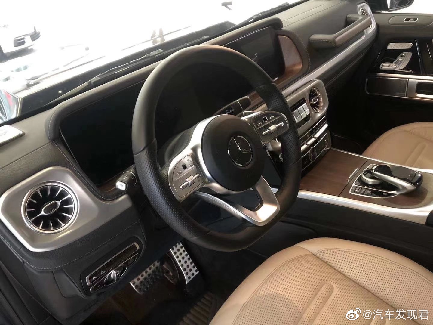 新款奔驰G500 4x4，超级大佬座驾