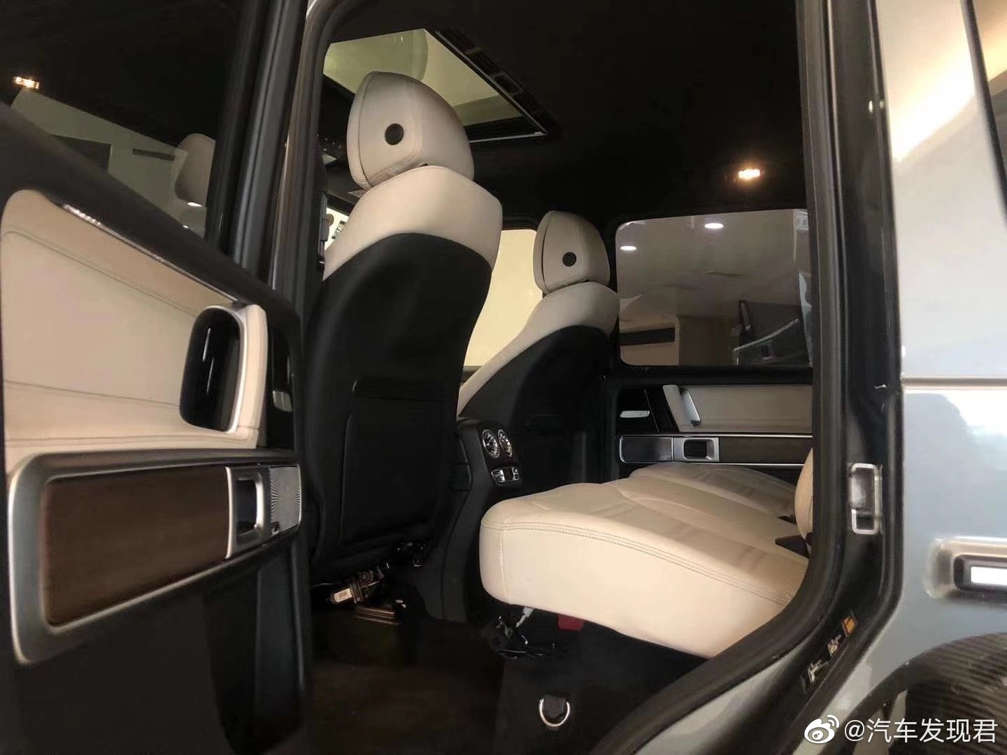 新款奔驰G500 4x4，超级大佬座驾