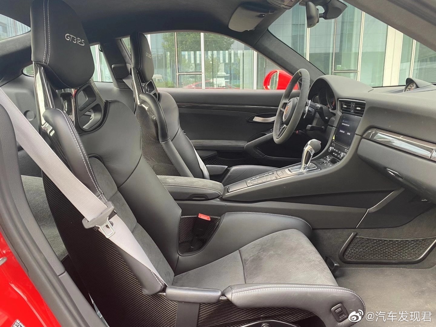 保时捷911GT3RS，喜欢吗，秒天秒地秒空气。