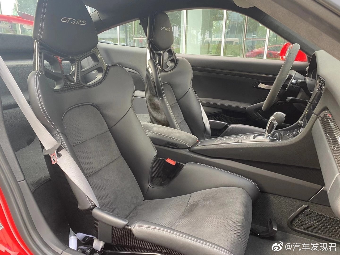 保时捷911GT3RS，喜欢吗，秒天秒地秒空气。