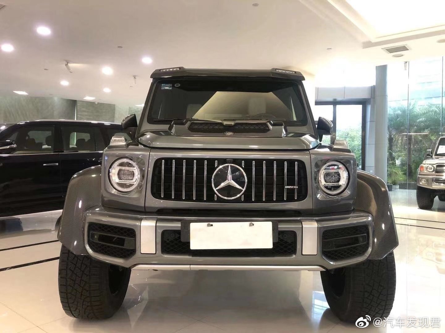新款奔驰G500 4x4，超级大佬座驾