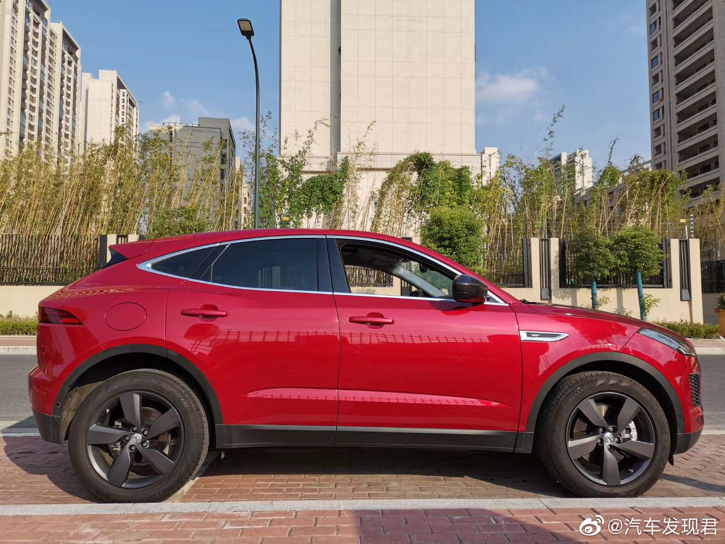 捷豹E PACE，2.0t高功率，250p马力